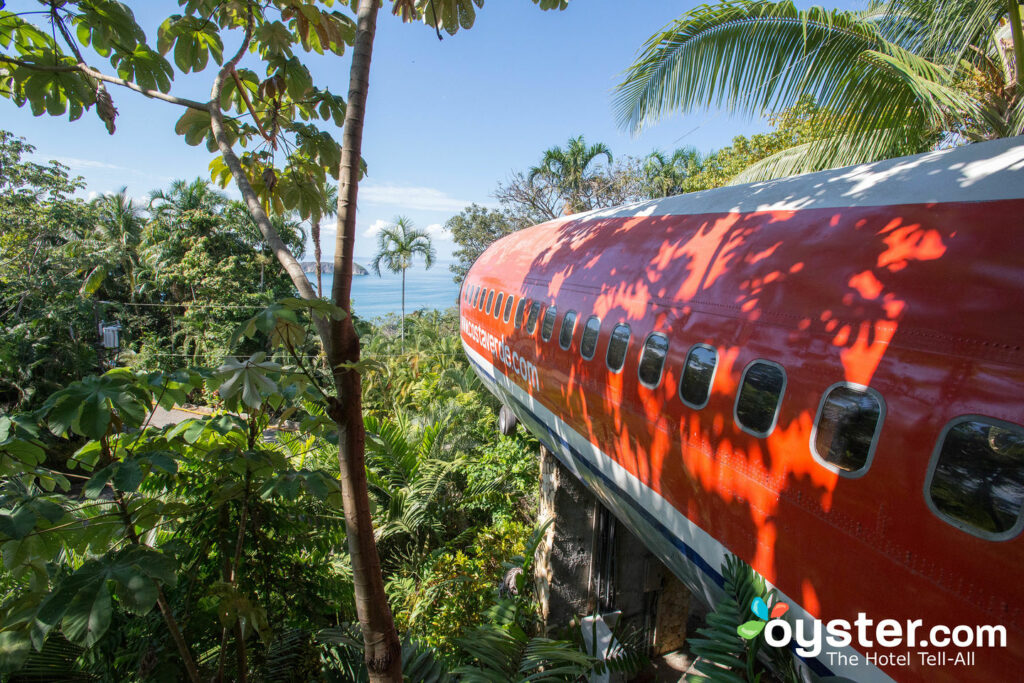 The 727 Fuselage Home at the Hotel Costa Verde