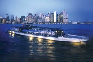 Bateaux New York Dinner Cruise/Viator