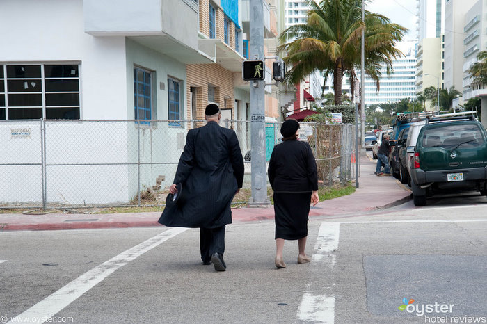 Hasidim in Mid-Beach