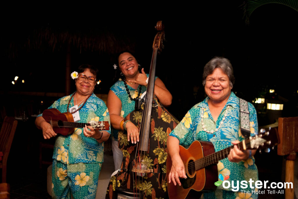 Duke's Canoe Club located in the Outrigger Waikiki On The Beach features live music every weekend