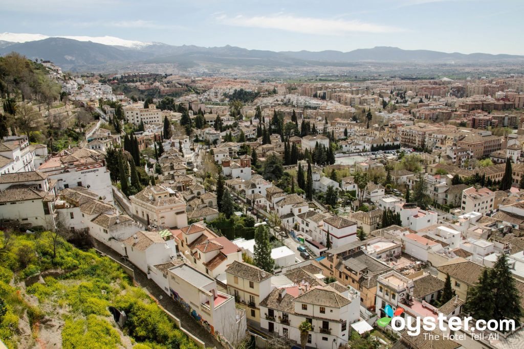 Granada é bonita de qualquer ângulo.