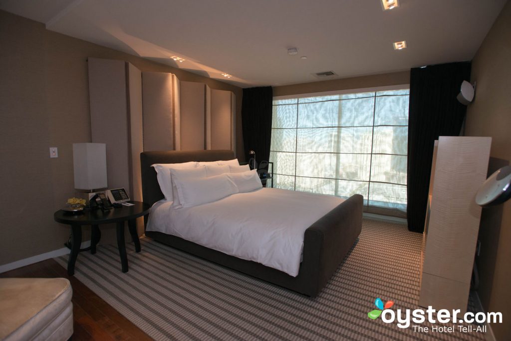 Dormitorio principal en el loft de dos dormitorios en el SKYLOFTS at MGM Grand